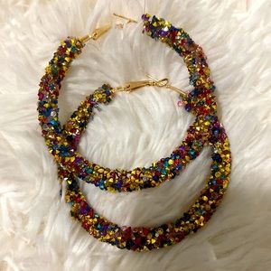 Beautiful Fun sparkle earrings 😍